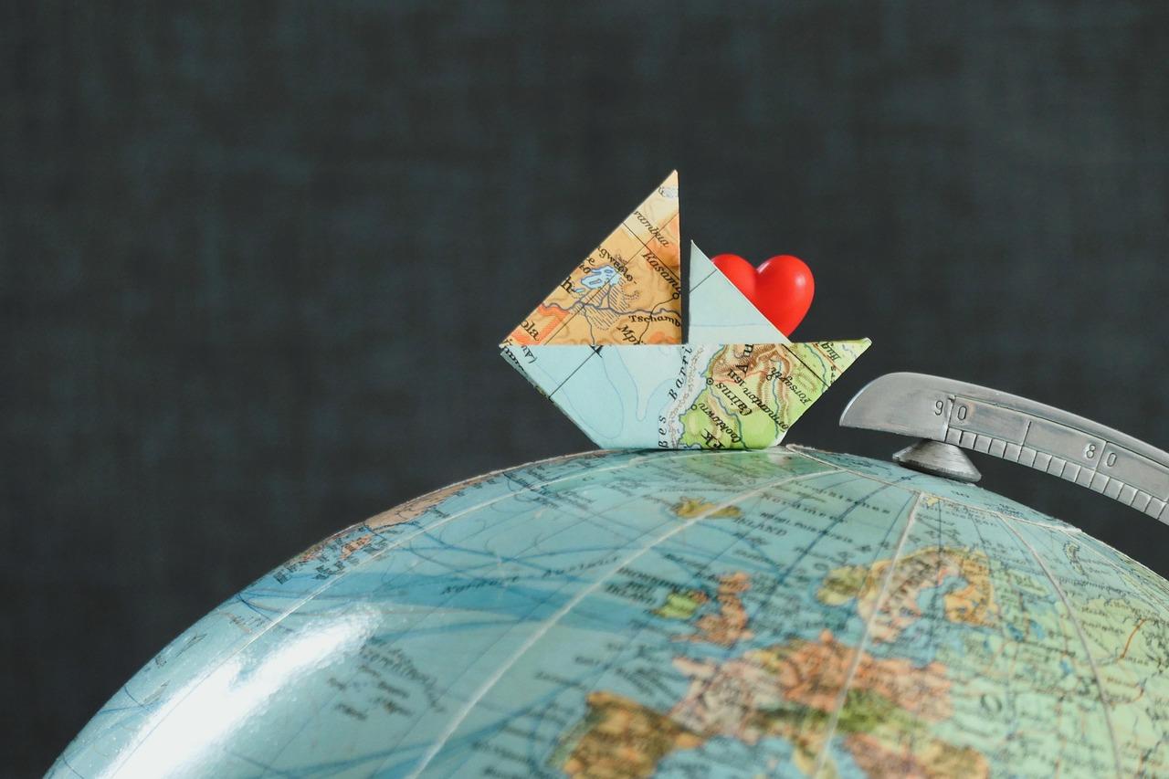 literature-and-travel-exploring-cities-in-novels